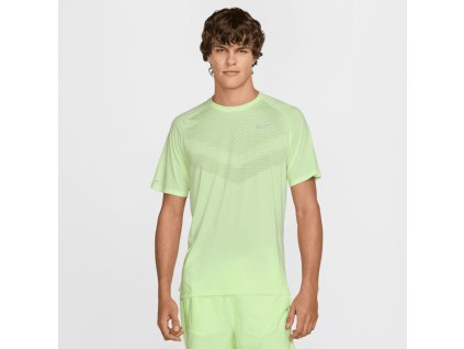 ADBCB8ACF4B3FBFF912C297BF0B5B6BCDB30.920x920