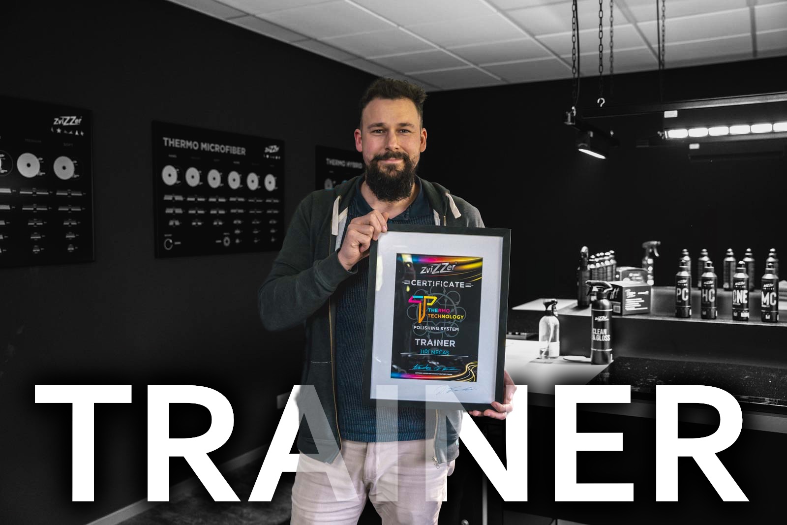 Jsme certifikovaní trenéři ZviZZer