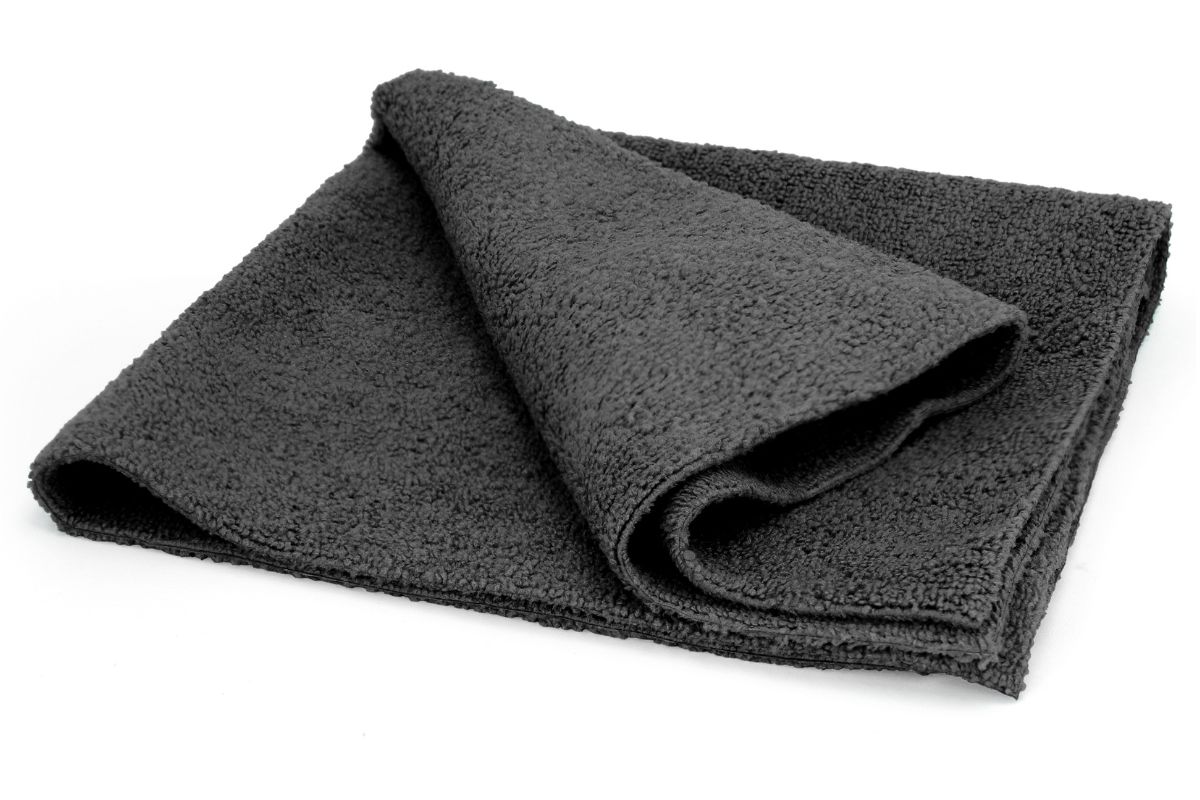 ZviZZer Microfiber Cloth Black  - černá mikrovláknová utěrka 40x40 cm
