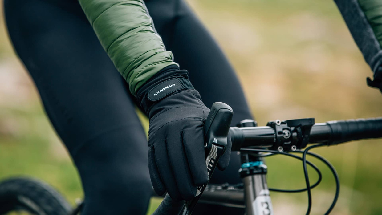 Zimní cyklistické rukavice jako dárek pro jízdu v chladu