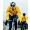 CAFÉ DU CYCLISTE - pánské cyklistické nepromokavé bundy na kolo - cyklobunda do deště SUZETTE žlutá