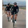 CAFÉ DU CYCLISTE - dámské cyklistické bundy - ultralehká cyklo bunda na kolo WOMEN'S DOROTHEÉ černá