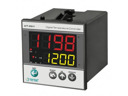 regulator teploty do panelu DT 96Y rozmer 96x96 mm pre ohrev aj chladenie