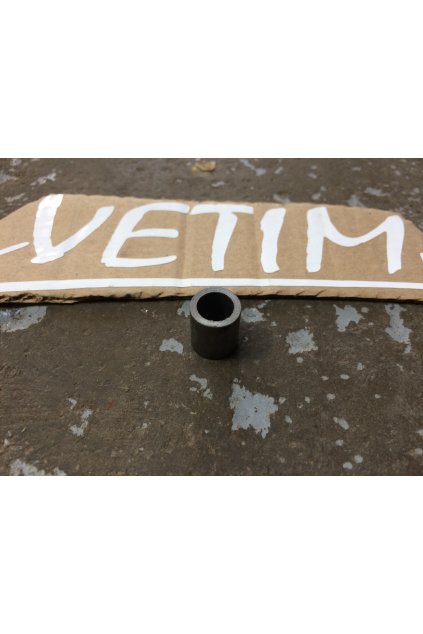 DUO distanční trubka 16mm 4-7čl./VULCANUS/pro upevnění izolace prostředních dvířek