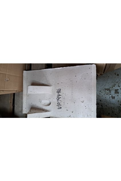 HEFAISTOS P1 vyzdívka násypky krajní 1, POZICE 66