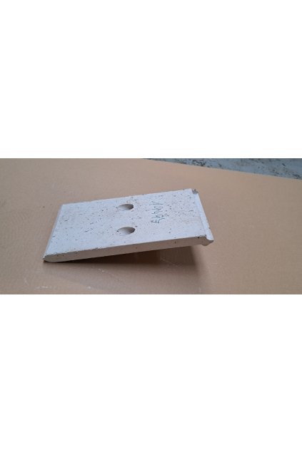 HEFAISTOS P1 vyzdívka 1 násypky, POZICE 68