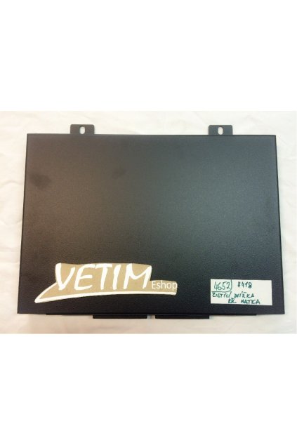 H 418 čistící dvířka 28x39cm křídlové matky