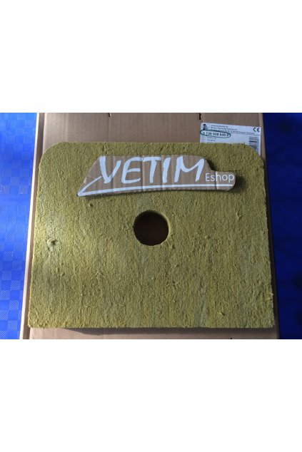 FB izolace popelníkových dvířek