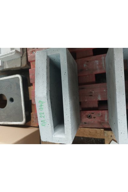 U32 5 článek vyzdívka horní díl vysoký 18cm