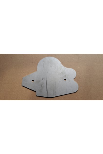 ATTACK krycí plech izolace středních dvířek