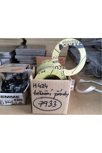 H 424 těsnění příruby klingerit 90x60x3mm