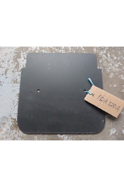 ATTACK krycí plech izolace horních dvířek