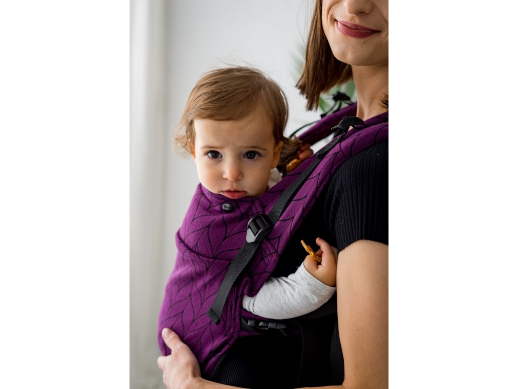 Nositko Kavka Multi Age Aubergine Braid Slintacky V Hadru Nositko Kavka Multi Age Aubergine Braid Slintacky V Hadru