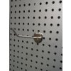 Jednoduchý háček na děrovaný panel; 5cm