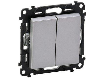 192543 752318 LEGRAND 1000