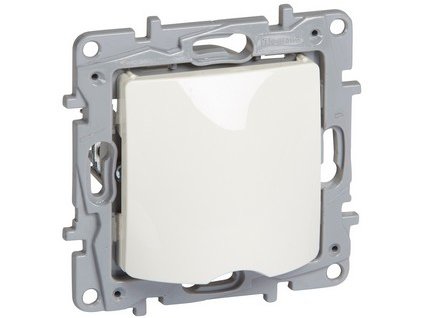 197531 LG 764646 WEB R~1