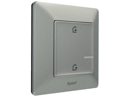 208689 752386 P 242721