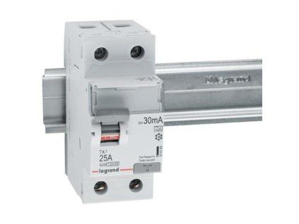 188581 411559 legrand 600