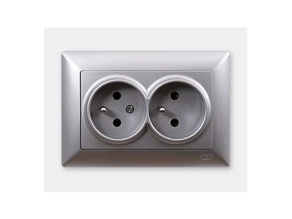 VISAGE AMBIENCE Dvojzásuvka 2x2P strieborná