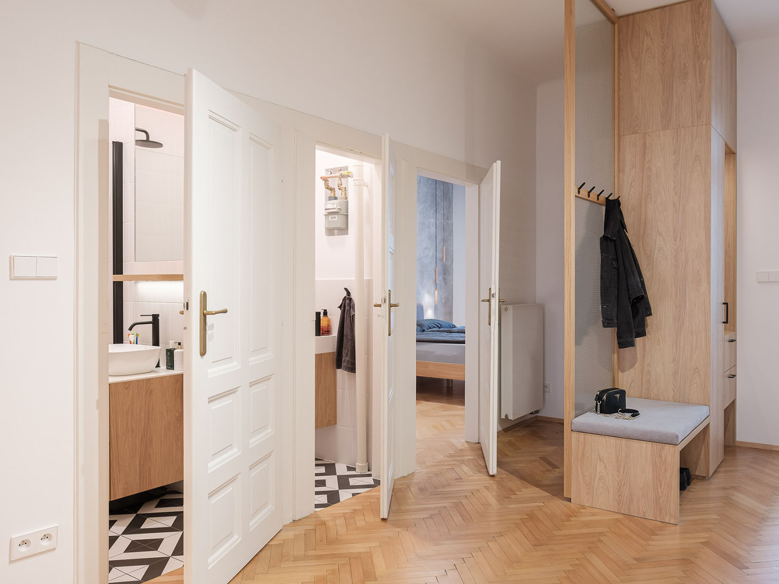 Koupelnová realizace od designérů z @intuitarchitekti