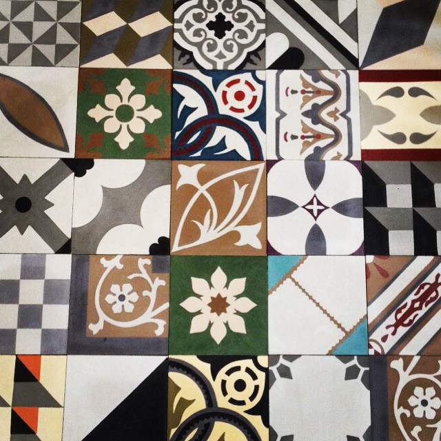 Cementová dlažba – realizace, inspirace, detaily, výroba