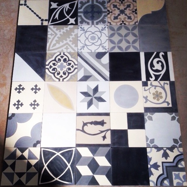 Cementová dlažba – realizace, inspirace, detaily, výroba