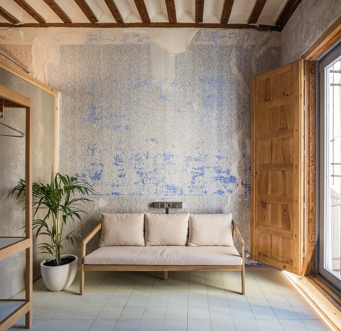 Cementová dlažba – realizace, inspirace, detaily, výroba