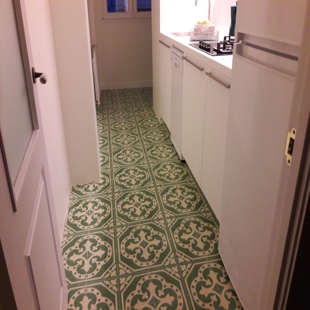 Cementová dlažba – realizace, inspirace, detaily, výroba