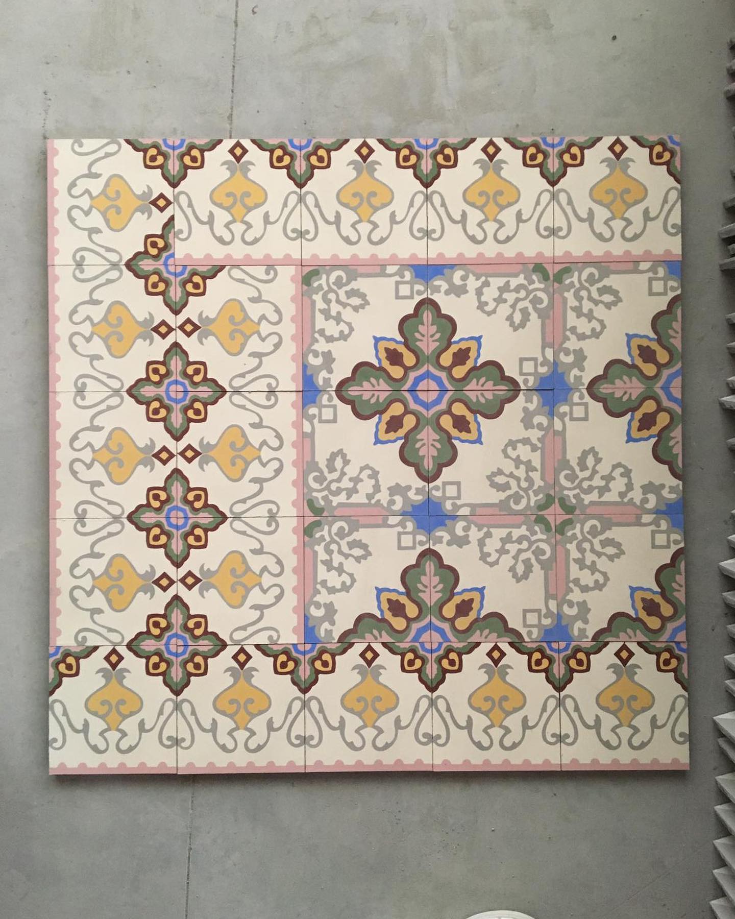 Cementová dlažba – realizace, inspirace, detaily, výroba