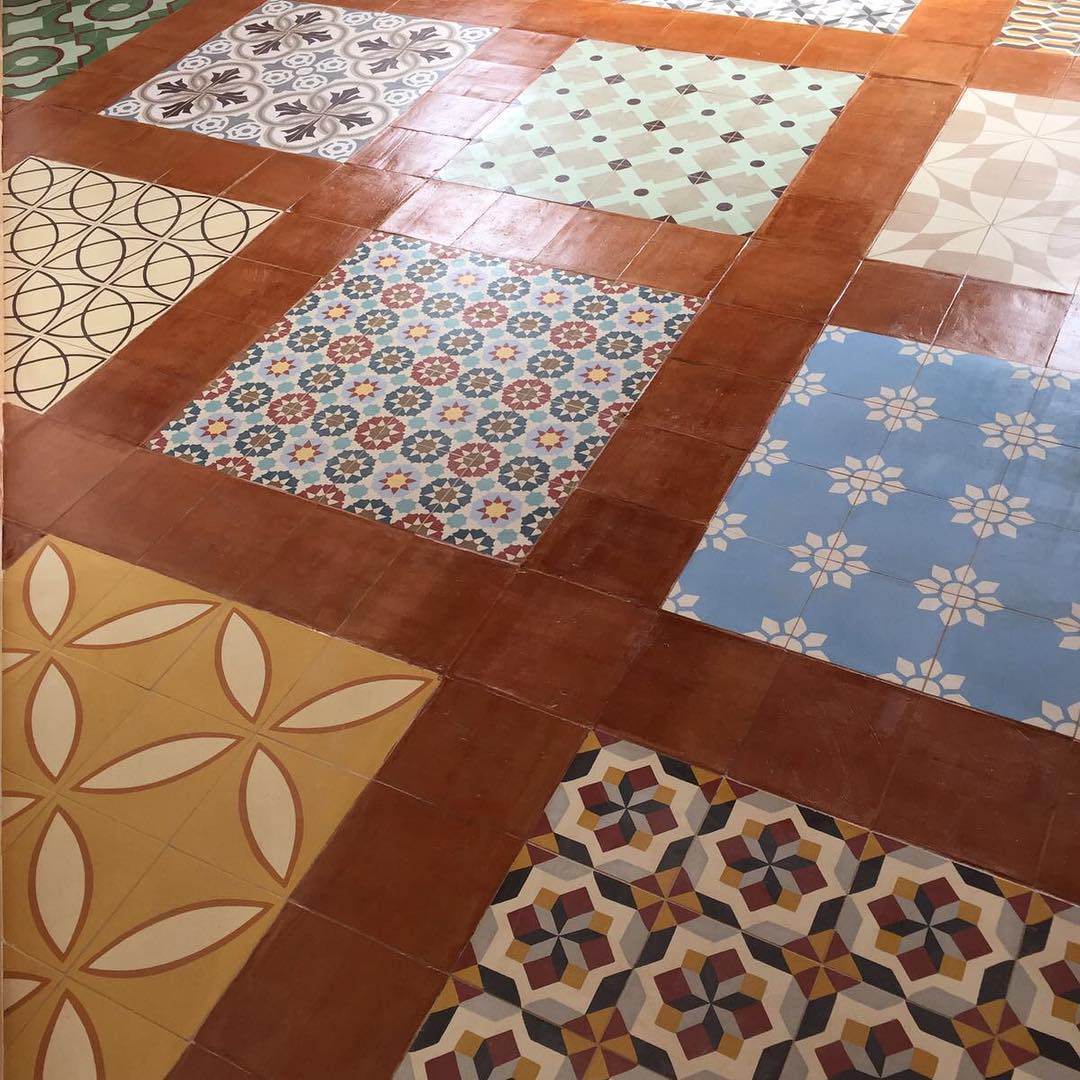 Cementová dlažba – realizace, inspirace, detaily, výroba