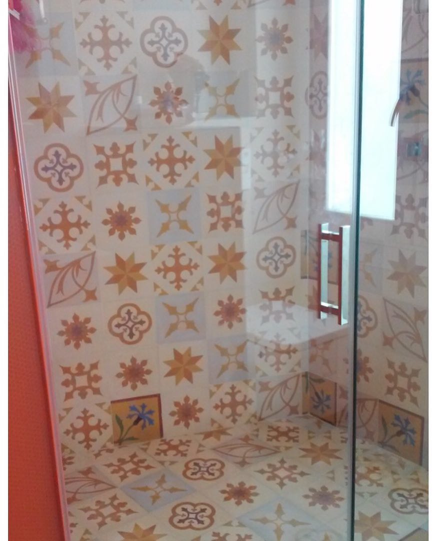 Cementová dlažba – realizace, inspirace, detaily, výroba