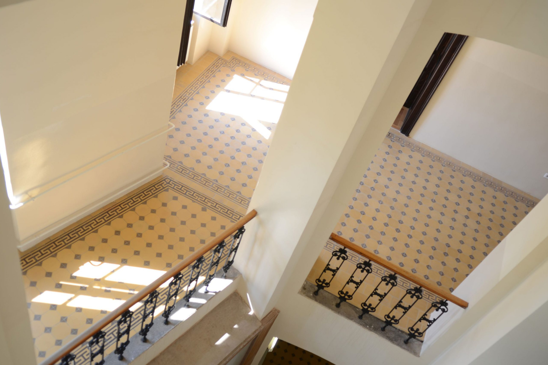 Historická dlažba a repliky