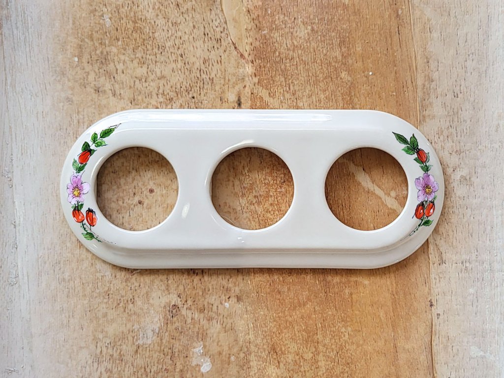 trojramecek ruze sipkova porcelanovy keramicky retro vintage rucne malovany