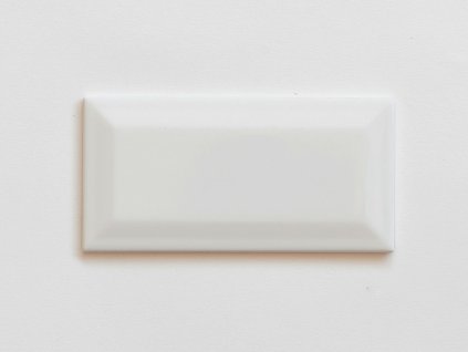 biselados obklady jednobarevne zkosene hrany metro obdelnik bile 001 0 06