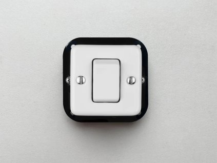 retro square ctvercovy porcelanovy vypinac krizak segment do ramecku