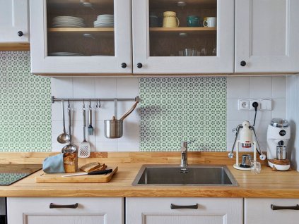 tonalite aquarel obklady do kuchyne koupelny dekor zelenkavy