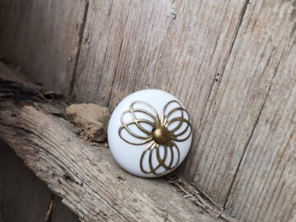 uchytka keramicka porcelanova nopka malovana selska 16