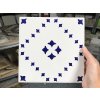 obklady rucne malovane modro bile dekor 20x20 01