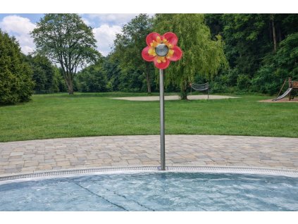 kyticka vodni atrakce