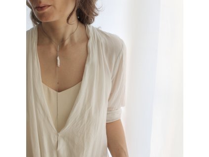 náhrdelník perla III podlouhlá