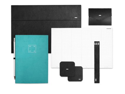 Designový pracovní stůl barvy azur