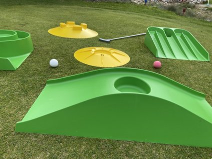 Minigolf na koberec