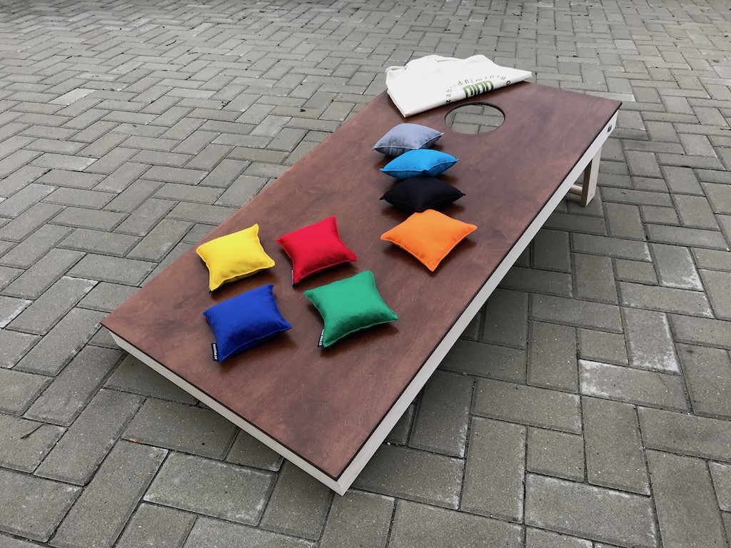 Cornhole: limitovaná verze Počet desek: jedna