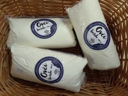 ovčí tvaroh statek dvorce