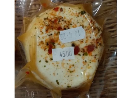 čerstvý fdarmářský sýr bláhův dvůr chilli