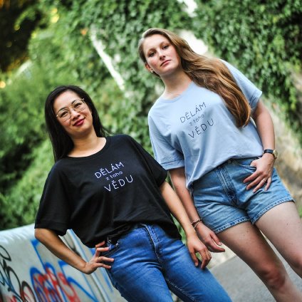 Dámské oversized triko DĚLÁM z toho VĚDU (Barva Světle modrá, Velikost XS)