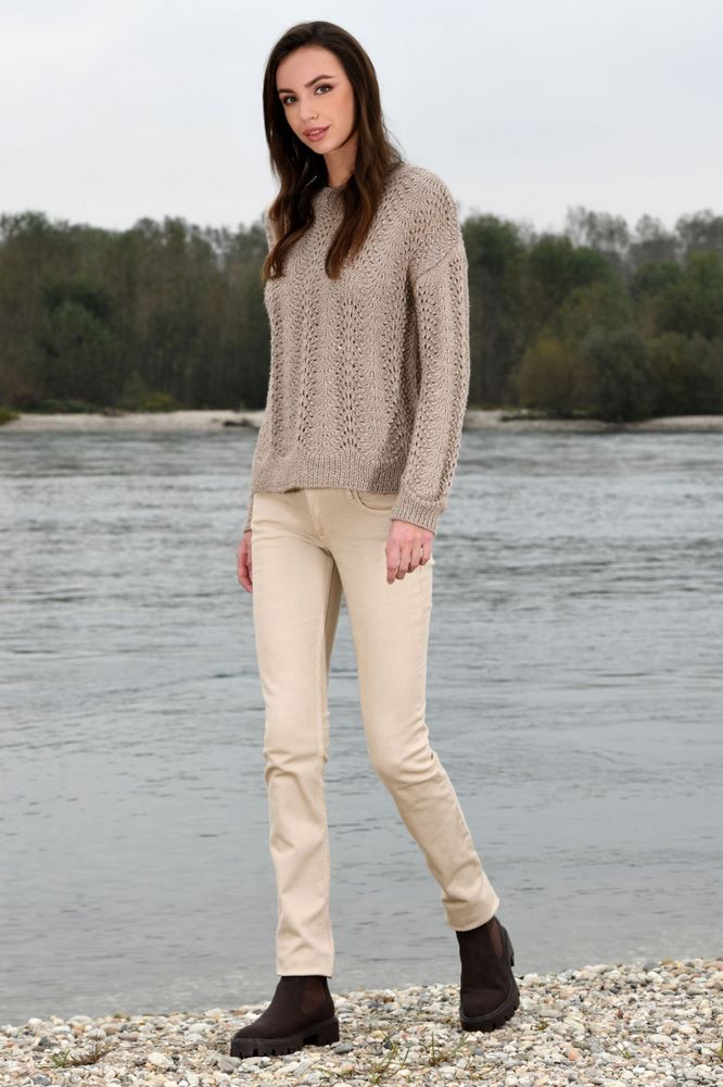 Pulóver so žakárovým pávím vzorom