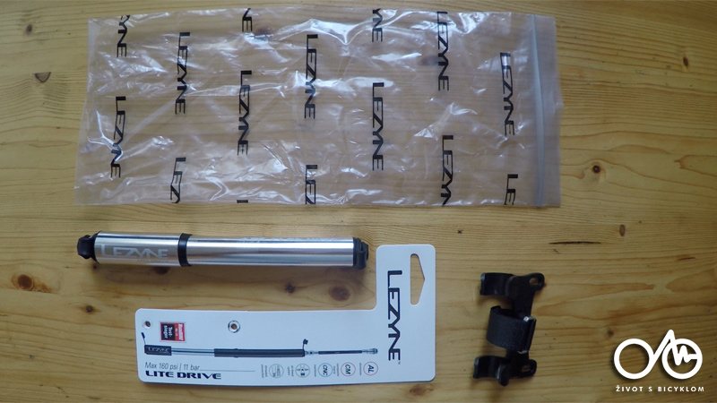 Minipumpa na bicykel LEZYNE Lite Drive – S | Recenzia