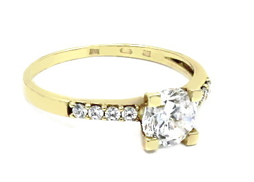 Zlatý prsten se zirkony kostka Star Velikost a váha prstenu: 55(váha 1,65g)