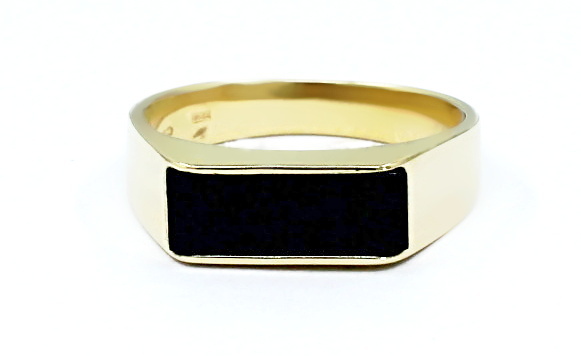 Pánský prsten s onyxem Velikost a váha prstenu: 66(váha 5,15g)